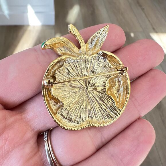 Vintage Red Apple Enamel Brooch Pin Teacher Gift - Picture 2 of 3